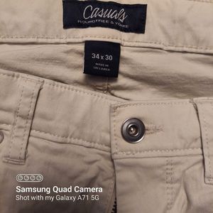 Roundtree & York Casual pants